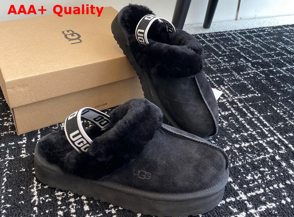 UGG Womens Funkette Slipper in Black Suede Replica