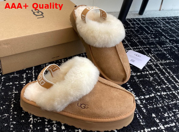 UGG Womens Funkette Slipper in Chestnut Suede Replica