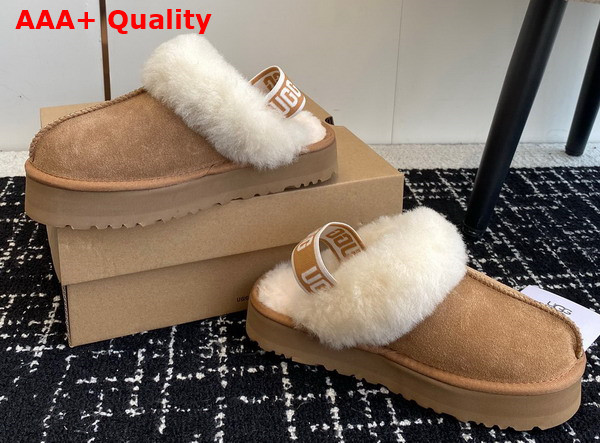 UGG Womens Funkette Slipper in Chestnut Suede Replica