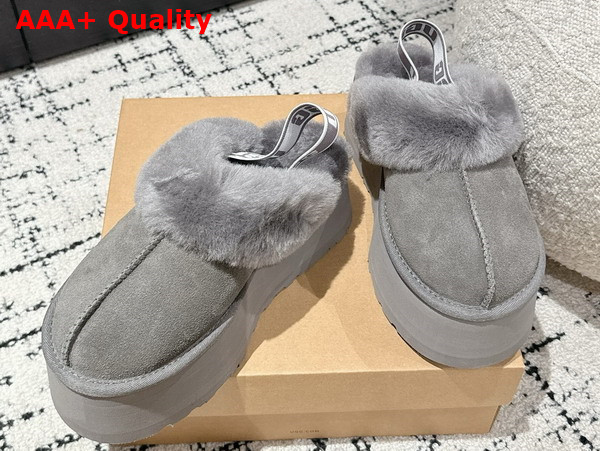 UGG Womens Funkette Slipper in Grey Replica