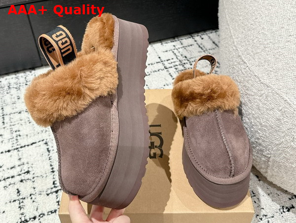 UGG Womens Funkette Slipper in Hickory Replica