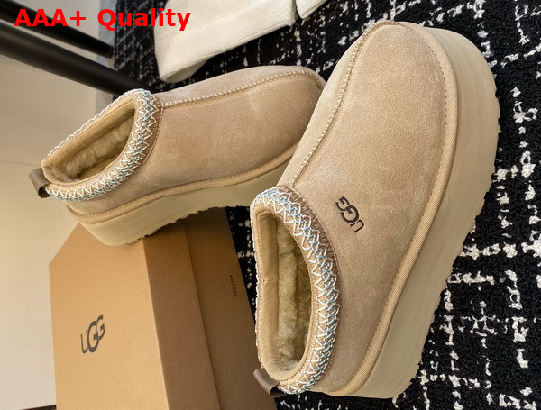 UGG Womens Tazz Clog in Sand Replica