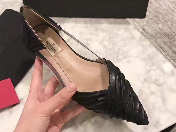 Valentino Garavani Ballerina in Draped Goatskin Leather Black For Sale