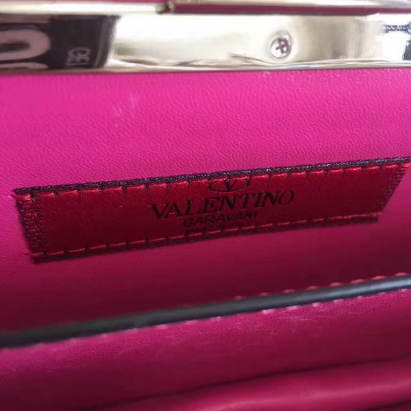 Valentino Garavani Chain Cross Body Bag in Calfskin Fuchsia For Sale