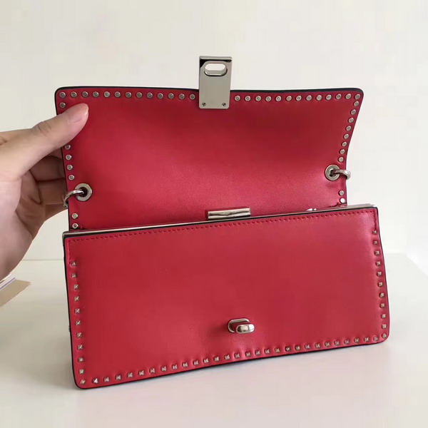 Valentino Garavani Chain Cross Body Bag in Calfskin Valentino Red For Sale