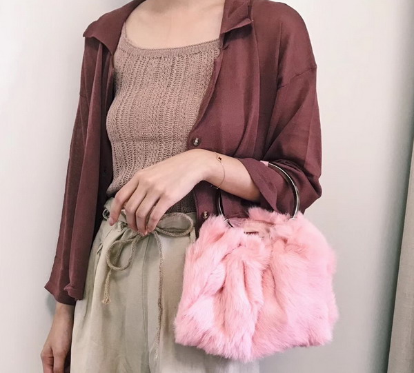 Valentino Garavani Clutch in Mink Fur Pink For Sale