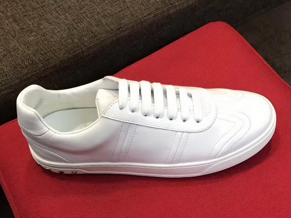 Valentino Garavani Flycrew Sneaker in White Nappa Leather For Sale