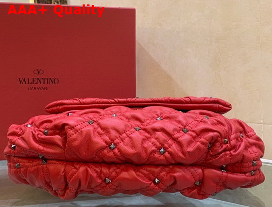 Valentino Garavani Medium Nappa Spikeme Shoulder Bag in Rosso Valentino Replica