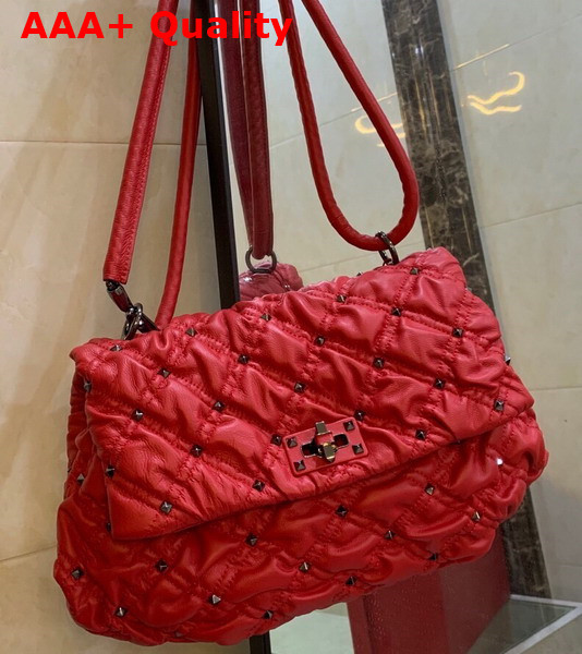 Valentino Garavani Medium Nappa Spikeme Shoulder Bag in Rosso Valentino Replica