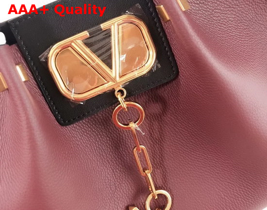 Valentino Garavani Medium Vlogo Escape Grainy Calfskin Shopper in Burgundy Replica