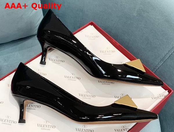 Valentino Garavani One Stud Patent Leather Pump in Black 40mm Heel Replica