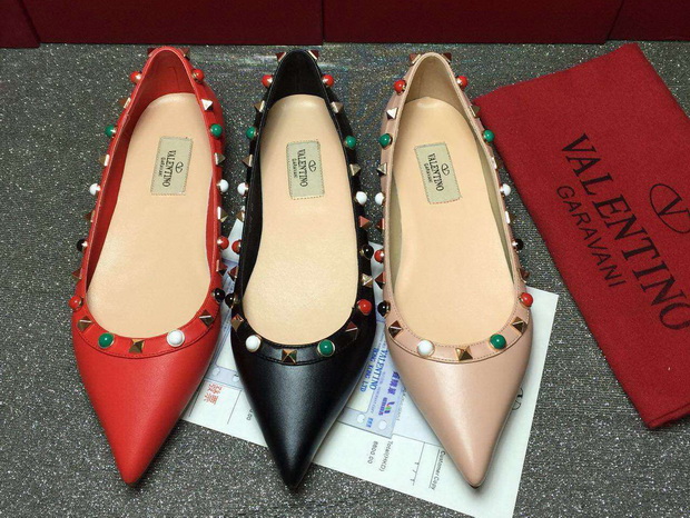 Valentino Garavani Rockstud Ballerina in Calfskin with Multicoloured Stones for Sale