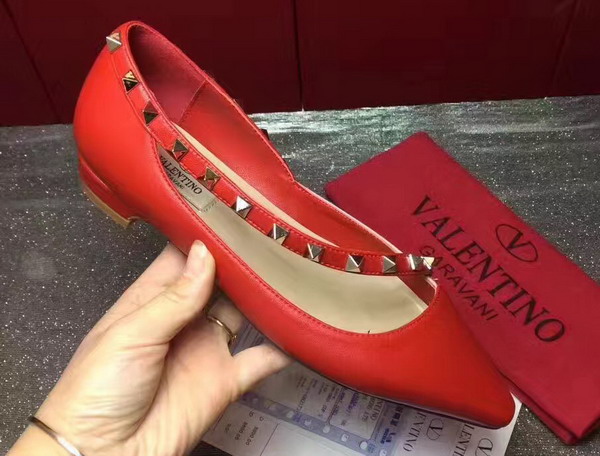 Valentino Garavani Rockstud Ballerina in Red Calfskin Leather For Sale