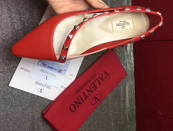 Valentino Garavani Rockstud Ballerina in Red Calfskin Leather For Sale