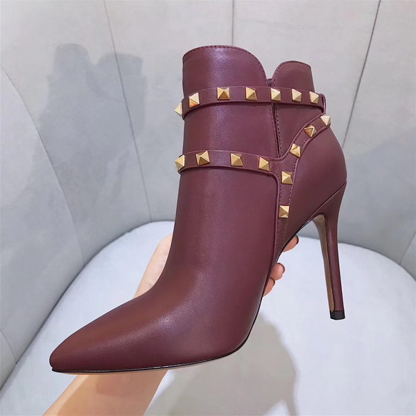 Valentino Garavani Rockstud Bootie in Dark Red Calfskin Leather For Sale