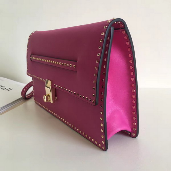 Valentino Garavani Rockstud Clutch in Pink Nappa Leather For Sale