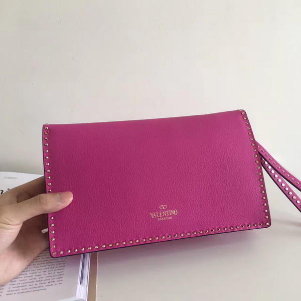 Valentino Garavani Rockstud Clutch in Pink Nappa Leather For Sale