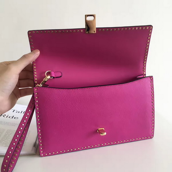 Valentino Garavani Rockstud Clutch in Pink Nappa Leather For Sale