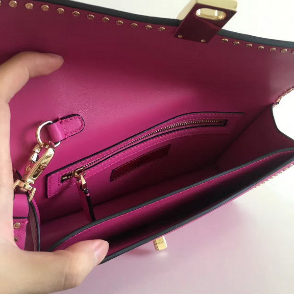 Valentino Garavani Rockstud Clutch in Pink Nappa Leather For Sale