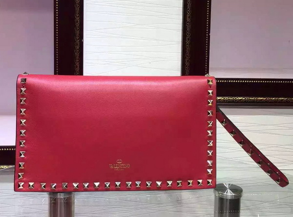 Valentino Garavani Rockstud Clutch in Red Nappa Leather For Sale