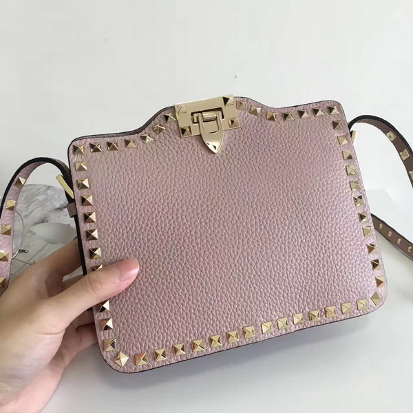 Valentino Garavani Rockstud Cross Body Bag in Light Pink Stampa Alce Calfskin Gold Studs and Metal Hardwares For Sale