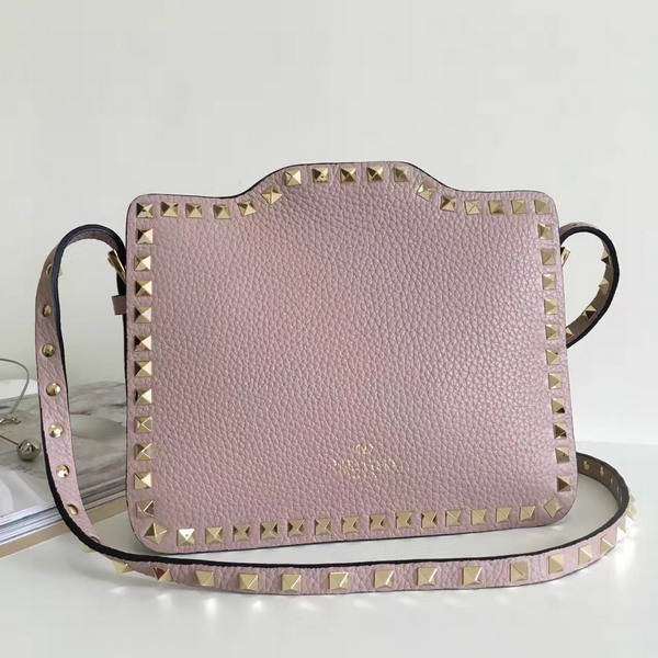 Valentino Garavani Rockstud Cross Body Bag in Light Pink Stampa Alce Calfskin Gold Studs and Metal Hardwares For Sale