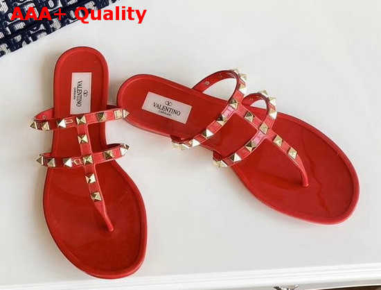 Valentino Garavani Rockstud Flat Rubber Sandal in Red Replica