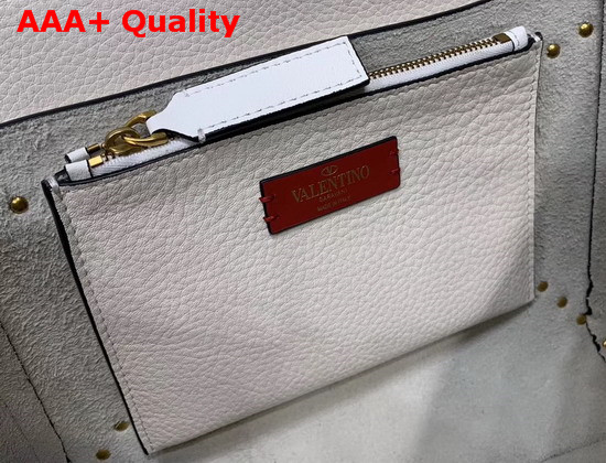 Valentino Garavani Rockstud Hype Grainy Calfskin Shoulder Bag in White Replica