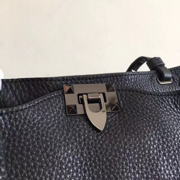 Valentino Garavani Rockstud Medium Tote in Black Stampa Alce Textured Calfskin Gun Metal Studs and Hardware For Sale