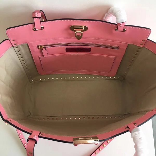 Valentino Garavani Rockstud Medium Trapeze Tote Hot Pink Smooth Calfskin Gold Hardwares Replica