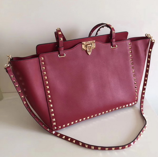 Valentino Garavani Rockstud Medium Trapeze Tote in Red Smooth Calfskin with Gold Hardwares Replica