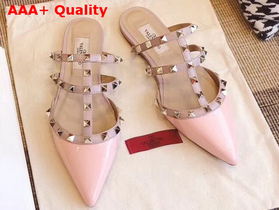 Valentino Garavani Rockstud Mule in Pink Patent Leather Replica