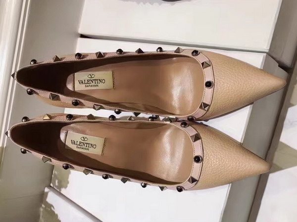 Valentino Garavani Rockstud Rolling Noir Pump in Nude Alce Printed Calfskin For Sale