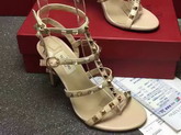 Valentino Garavani Rockstud Sandal in Nude Calfskin For Sale