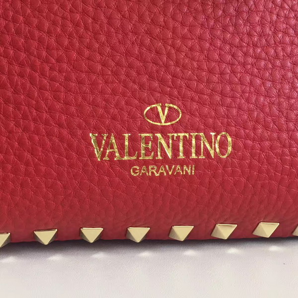 Valentino Garavani Rockstud Small Tote in Red Pebble Grain Calfskin Platinum Finish Studs For Sale