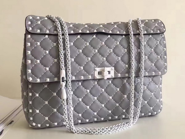 Valentino Garavani Rockstud Spike Chain Bag in Light Grey Soft Lambskin with White Hardwares For Sale