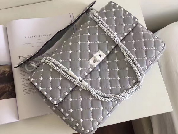 Valentino Garavani Rockstud Spike Chain Bag in Light Grey Soft Lambskin with White Hardwares For Sale