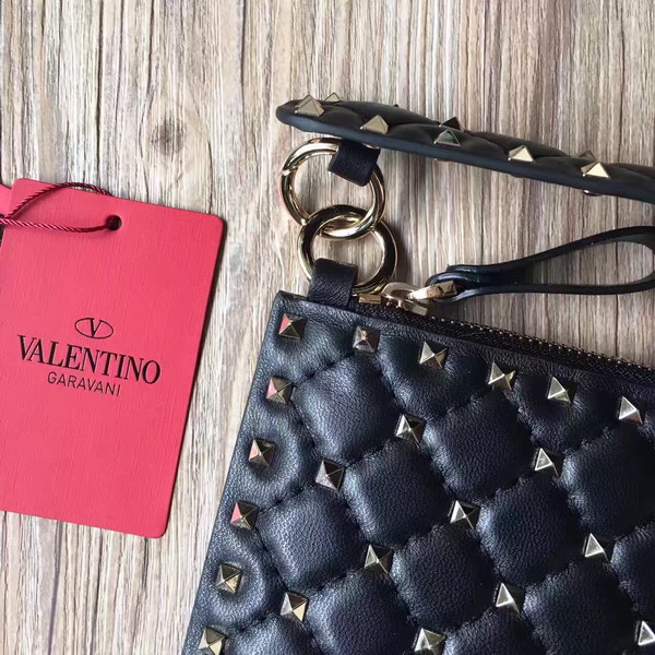 Valentino Garavani Rockstud Spike Clutch in Black Lambskin For Sale