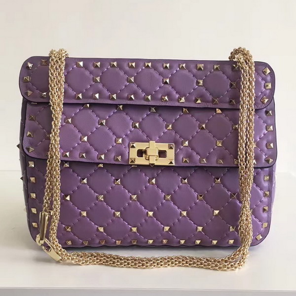 Valentino Garavani Rockstud Spike Medium Chain Bag in Light Purple Soft Nappa Lambskin Leather For Sale