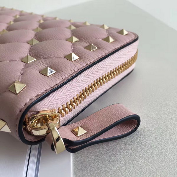 Valentino Garavani Rockstud Spike Zip Continental Wallet in Pastel Pink Soft Lambskin Leather For Sale