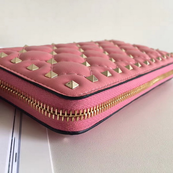 Valentino Garavani Rockstud Spike Zip Continental Wallet in Pink Soft Lambskin Leather For Sale