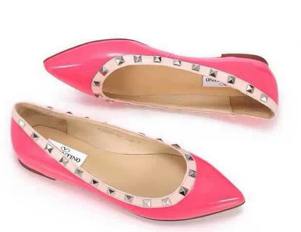 Valentino Garavani Rockstud ballerina in fuchsia patent leather and nappa leather for Sale