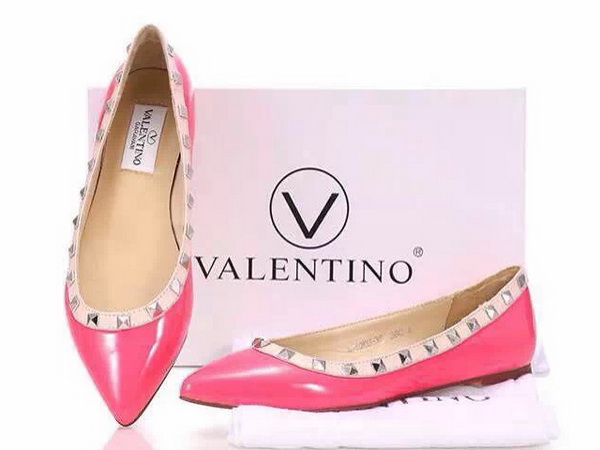 Valentino Garavani Rockstud ballerina in fuchsia patent leather and nappa leather for Sale