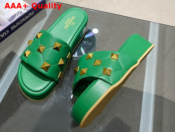 Valentino Garavani Roman Stud Flatform Slide Sandal in Green Quilted Nappa Leather Replica