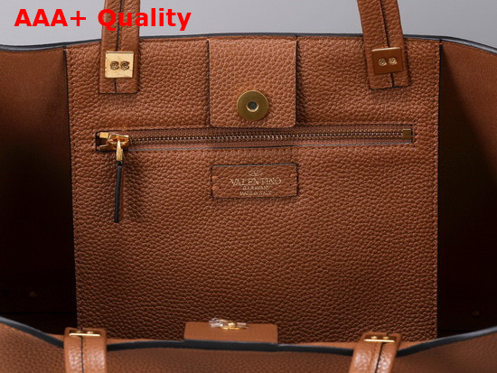 Valentino Garavani Roman Stud Grainy Calfskin Tote Bag in Saddle Brown Replica