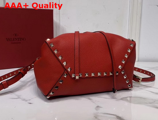 Valentino Garavani Small Rockstud Grainy Calfskin Bucket Bag in Red Replica