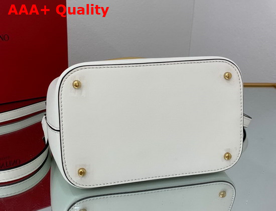 Valentino Garavani Supervee Calfskin Handbag in Optic White Replica