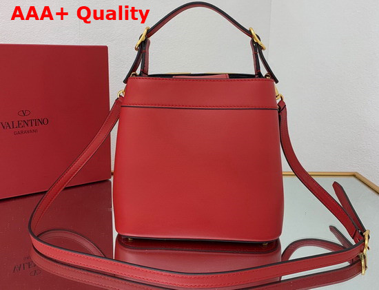 Valentino Garavani Supervee Calfskin Handbag in Red Replica