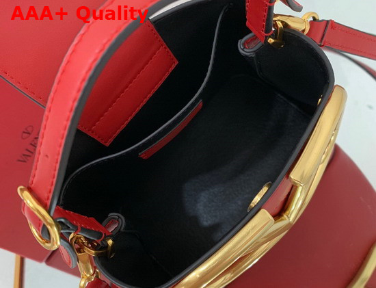 Valentino Garavani Supervee Calfskin Handbag in Red Replica