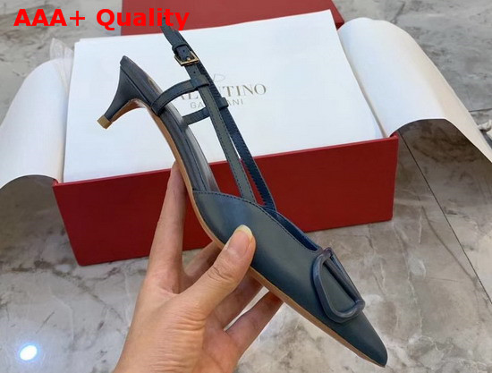 Valentino Garavani Vlogo Calfskin Slingback Pump in Blue Replica